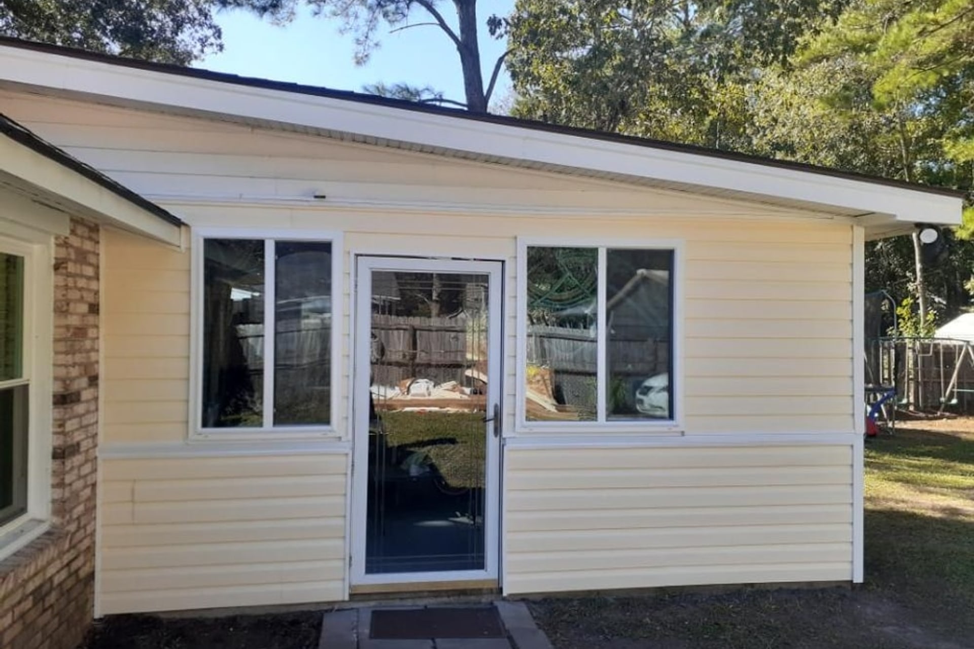 Homeowners Project Installers, LLC