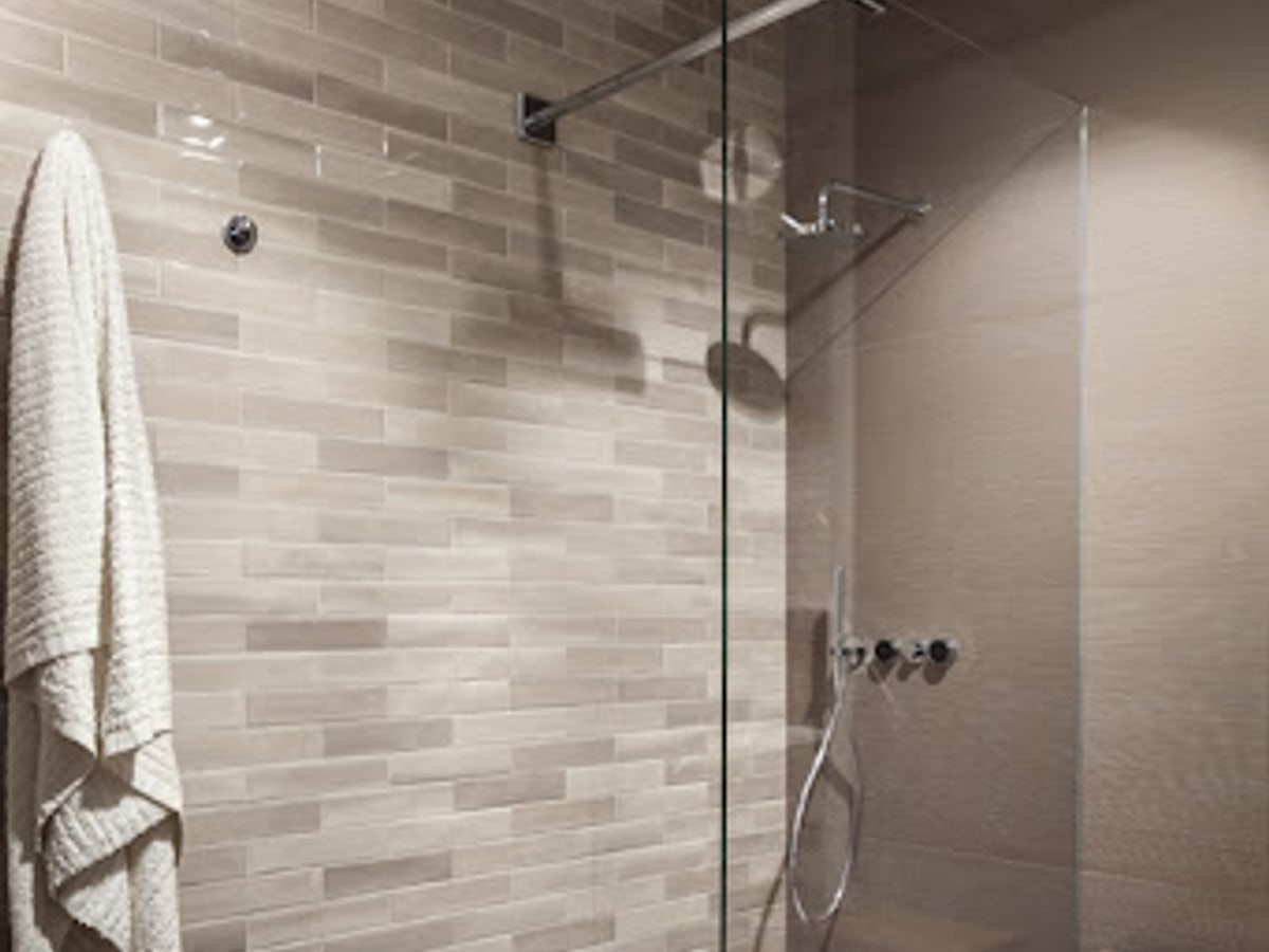 Herringbone Shower